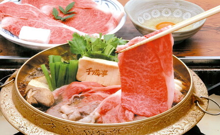 近江牛 すき焼き ロース 1kg 【AF05W】 近江牛 牛肉すき焼き