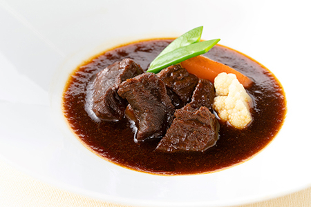 近江牛 ビーフシチュー 2個 近江牛 包み ハンバーグ 2個 セット カネ吉山本 【Y151W】