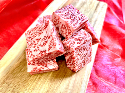 近江牛 サイコロステーキ 450g 【FO24W】 ステーキ