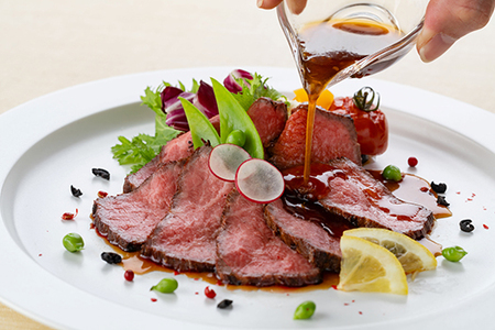 ローストビーフ 近江牛 スライス 300g ソース付 カネ吉山本 Y156W 【 近江牛 】 牛肉 贈答