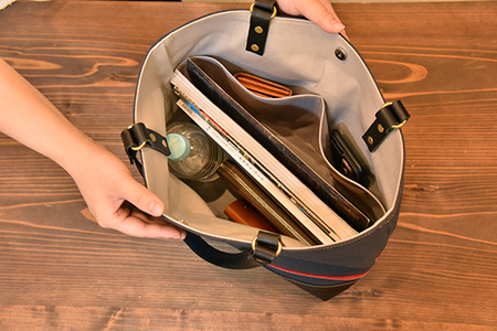 【PRキャンペーン対象】帆布と革のトートバッグ　近江牛レザー　地産帆布使用　アイアングレー【CC36W】