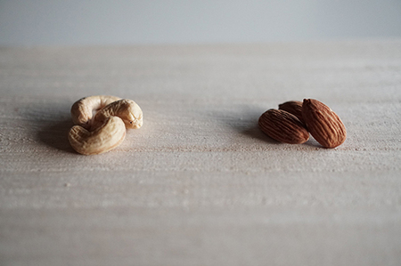 近江八幡燻製工房シリーズ【35g×燻製ナッツ5種各2袋】【DE03W】