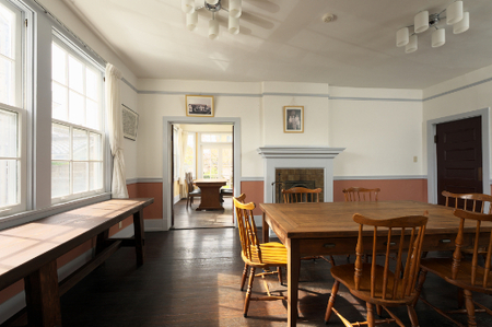 ウォーターハウス記念館(国登録有形文化財・ヴォーリズ建築)の宿泊券【FW01W】