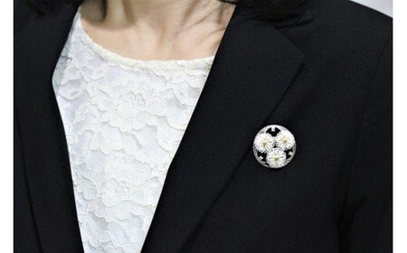 ブローチ・ペンダントトップ【桜花】