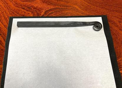 刀鍛冶謹製 蕨手鋼文鎮