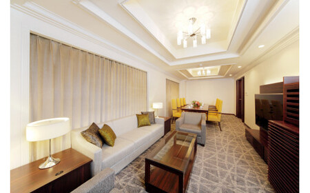 クサツエストピアホテル エグゼクティブスイートルーム ペア宿泊券