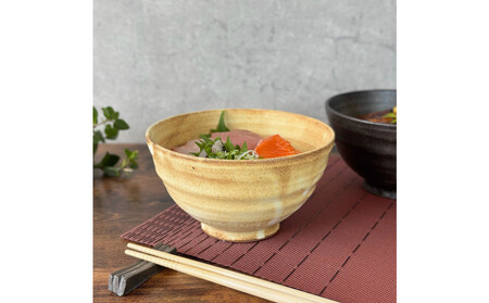 匠 －TAKUMI－　【信楽焼】たっぷり入るどんぶり鉢（黄釉）2個セット