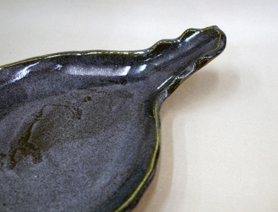 信楽焼 茄子形大皿