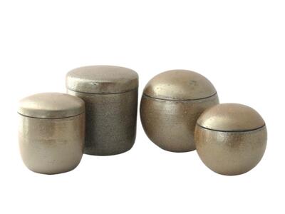 伝統工芸 信楽焼の手元供養 分骨用ミニ骨壺 ふるさと 凪 球型 Sサイズ