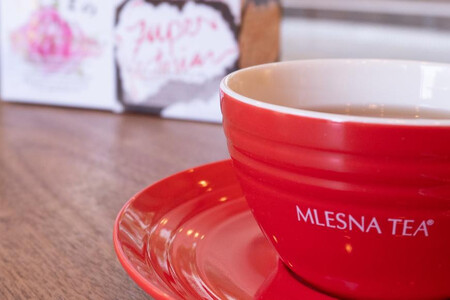 【限定商品】絶対に欲しい！！！ ムレスナティー プレミアム缶《赤》