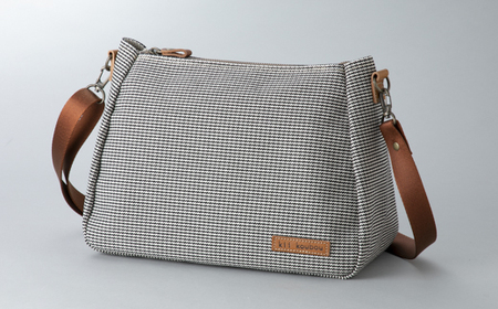 【J-197】ｋｉｉ工房　帆布かばん　プランプショルダー　千鳥柄【高島屋選定品】