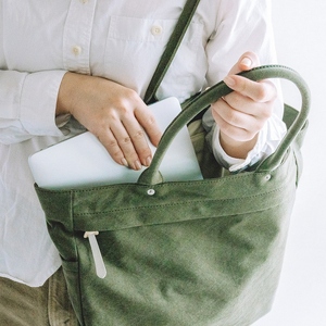 【J-444】HOSOIFUKUROMONO　ワイドトートバッグ　ブルー［高島屋選定品］