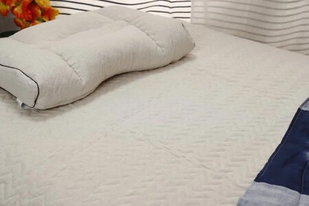 近江のHempパッドシーツ セミダブル 麻絲商会 滋賀県 東近江市 AD-E02 敷パッド ベッドパッド 麻 ヘンプ リネン 洗える ひんやり 涼感 天然素材 吸湿 速乾 蒸れない さらさら 高反発 日本製