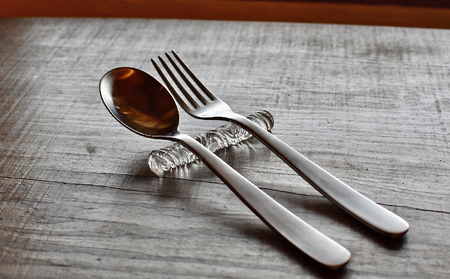 ガラスのカトラリーレスト（2本組） 雑貨 日用品 工芸品 箸置き  ブルー