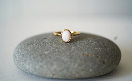 池蝶貝（イケチョウガイ）オーバルリング【13号】 アクセサリー 指輪 ファッション小物 雑貨 