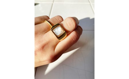 池蝶貝（イケチョウガイ）スクエアリング【15号】 アクセサリー 指輪 ファッション小物 雑貨 