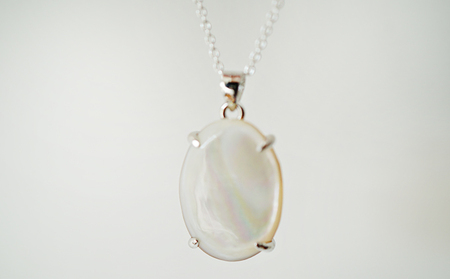 MOTHER OF PEARL ネックレス アクセサリー ハンドメイド 金属アレルギー対応素材