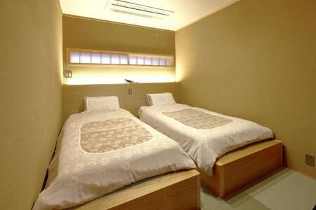 【炭屋旅館】平休日1泊2食付 ペア宿泊券《和室》［ 京都 旅行 ホテル 旅館 人気 おすすめ 割引 チケット クーポン 観光 トラベル 宿  グルメ ふるさと納税 ］