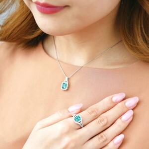 【高島屋選定品】＜京セラ＞クレサンベール＜エメラルド／ダイヤモンド／プラチナ＞PT900 PT850 ペンダント エメラルドカット 5月誕生石 