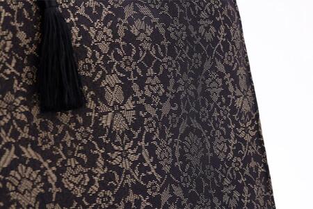 【伊と幸】《白生地の老舗が贈る》絹のフォーマルサブバッグ（墨黒）