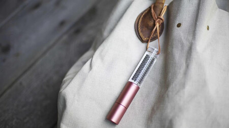 【世界初の全方位受光ソーラー】スフェラースティック（ソーラーLEDペンライト）＜シルバー＞［ 京都 世界初 太陽電池 スフェラ―パワー ランプ アウトドア キャンプ LEDライト LED 災害用 電気 間接照明 照明 ふるさと おしゃれ かっこいい 京都 通販 送料無料 ふるさと納税 ］ 