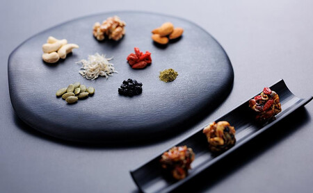 【下鴨茶寮】料亭のちりめんナッツ(5個入) [ 京都 老舗 料亭 ミシュラン スイーツ ナッツ 和菓子 洋菓子人気 おすすめ グルメ 京料理 京懐石 ギフト プレゼント お取り寄せ 通販 送料無料 ふるさと納税 ]