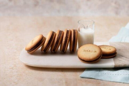 【高島屋選定品】<dari K(ダリケー)>カカオサンドクッキー(ミルク)6枚入×5箱セット