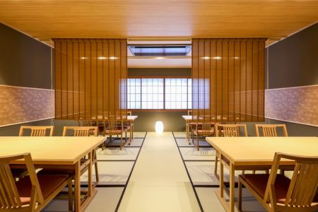 【祇園四条】花楽 季節の京会席コース 2名様（3年間有効） お店でふるなび美食体験 FN-Gourmet376004