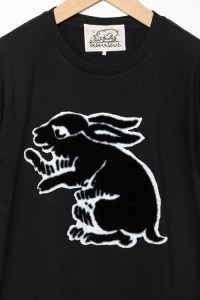 【beanxious(ビーアンキシャス)】直植毛フロッキーTシャツ　ウサギ黒　(Sサイズ)