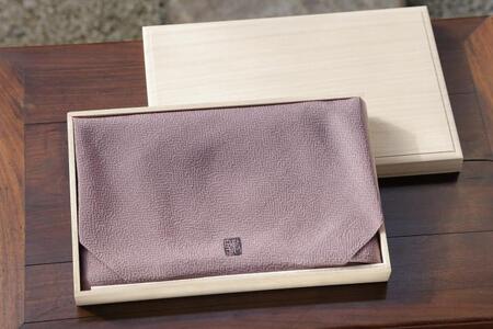 【宮井】正絹ふろしき 四季の色(淡口紫)二幅 桐箱入り