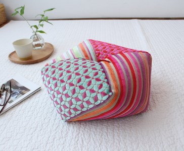 【洛中高岡屋】カワイイの素敵な出会い カサマンス おじゃみ座ぶとん（キャトル）