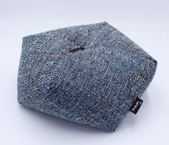 【 洛中高岡屋 】落ち着いた色目と素材感 ブレンデル おじゃみ座ぶとん（ブルー）