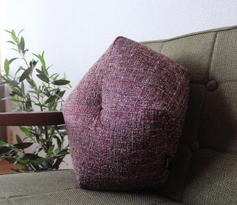 【 洛中高岡屋 】落ち着いた色目と素材感 ブレンデル おじゃみ座ぶとん(レッド)