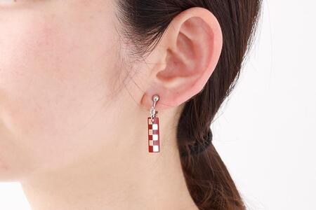 【中嶋象嵌】長四角　ピアス〈市松〉