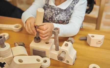 【IKONIH】檜のおもちゃ（整備士セット）