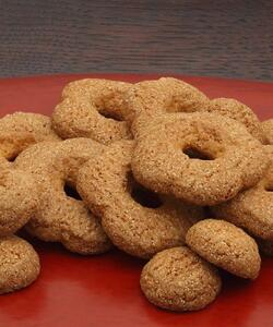 【河道屋】蕎麦ほうる 箱入り480g［ 京都 老舗 和菓子 ボーロ あられ 有名店 人気 おすすめ お菓子 スイーツ お取り寄せ 通販 ギフト プレゼント 贈答 送料無料 ふるさと納税 ］