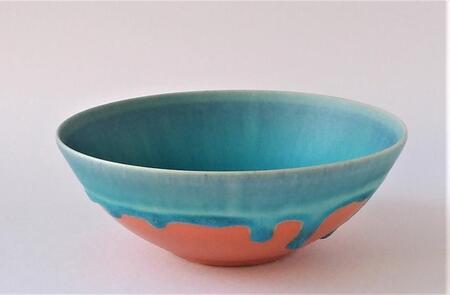 【ギャラリー洛中洛外】生地の緋色釉に美しい青が映える器 碧彩ボウル(小)