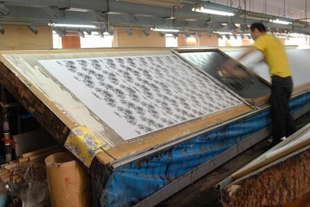 【丸和商業】コトノワの風呂敷（ミリヤ）・TSUNAGUハンド（ホワイト）セット