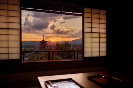 【高台寺 十牛庵】お食事券 昼のコース 1名様|京都 料亭 ミシュラン掲載 人気店 食事券