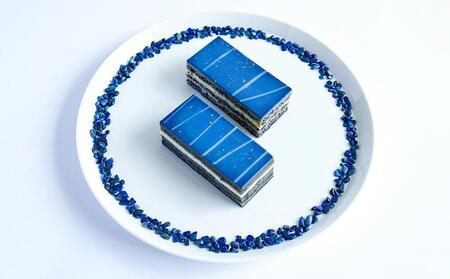 【ウサギノネドコ】鉱物スイーツ ラピスラズリのオペラ