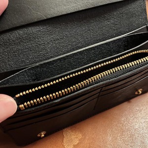 財布 美しいヌメ革で作られたロングウォレット ブラック | 革 革製品 長財布 ロングウォレット ファスナー付き メンズ レディース ハンドメイド
