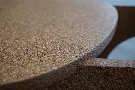 大阪・関西万博に2,000基提供されるこだわりの「Ecoなペアベンチ」 亀岡の間伐未利用材をチップ化 SDGs エコ 地球に優しい リサイクル 屋外ベンチ ガーデン キャンプ アウトドア 椅子 イス 70th