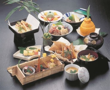 京・筍会席 お食事券（お一人様・ワンドリンク付）＜丹波四季菜料理 宮本屋＞京都