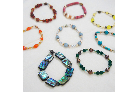 彩りハンドメイド天然石アクセサリーよくばり5点(ピアス3点