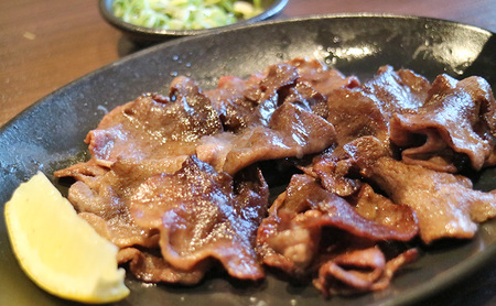 焼肉店１番人気　薄切り牛タン　300g×2 | 牛肉  焼肉 焼き肉 アウトドア BBQ 