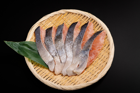 網走加工の秋鮭 粕漬 ・ 西京漬 セット ABE095