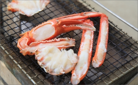 【特選】日本海産紅ズワイガニ（かに鍋、焼きガニ用加工済） かに