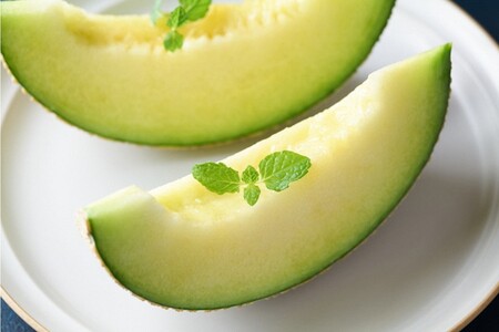 【先行予約】みんな大好き甘～ぃ！京丹後砂丘めろん！ 3玉（2026年7月下旬～発送）