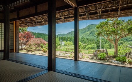 京都・美山町 美十八　-Mitoya- 囲炉裏鍋付茅葺き古民家ステイ 宿泊ペアプラン[高島屋選定品］290N400 