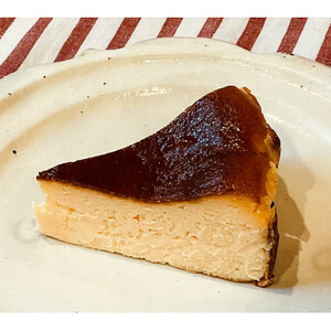 バスク風チーズケーキ(プレーン)【配送不可地域：離島】【1632584】